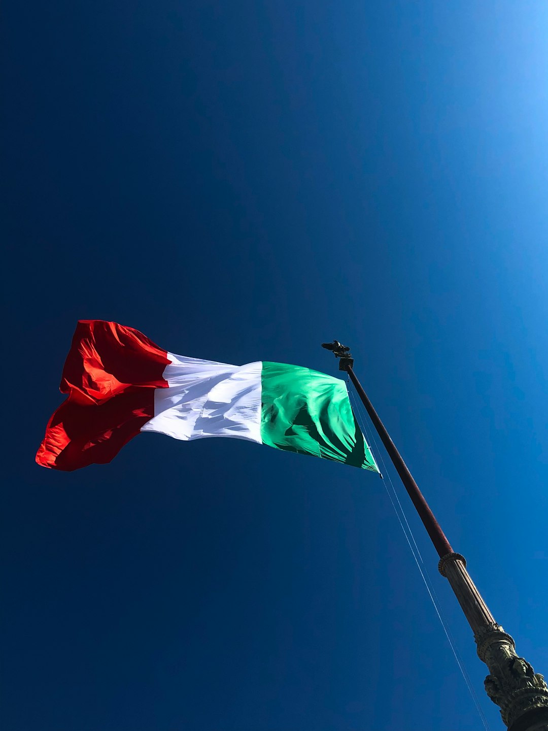 Italy flog