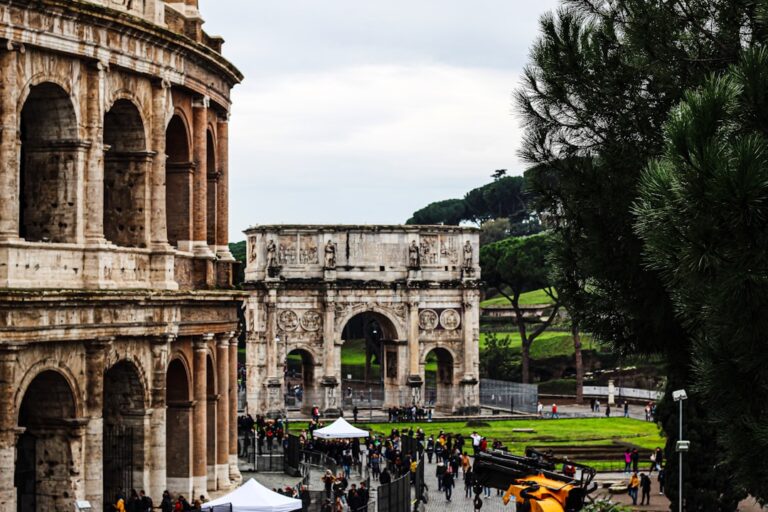 ROMA