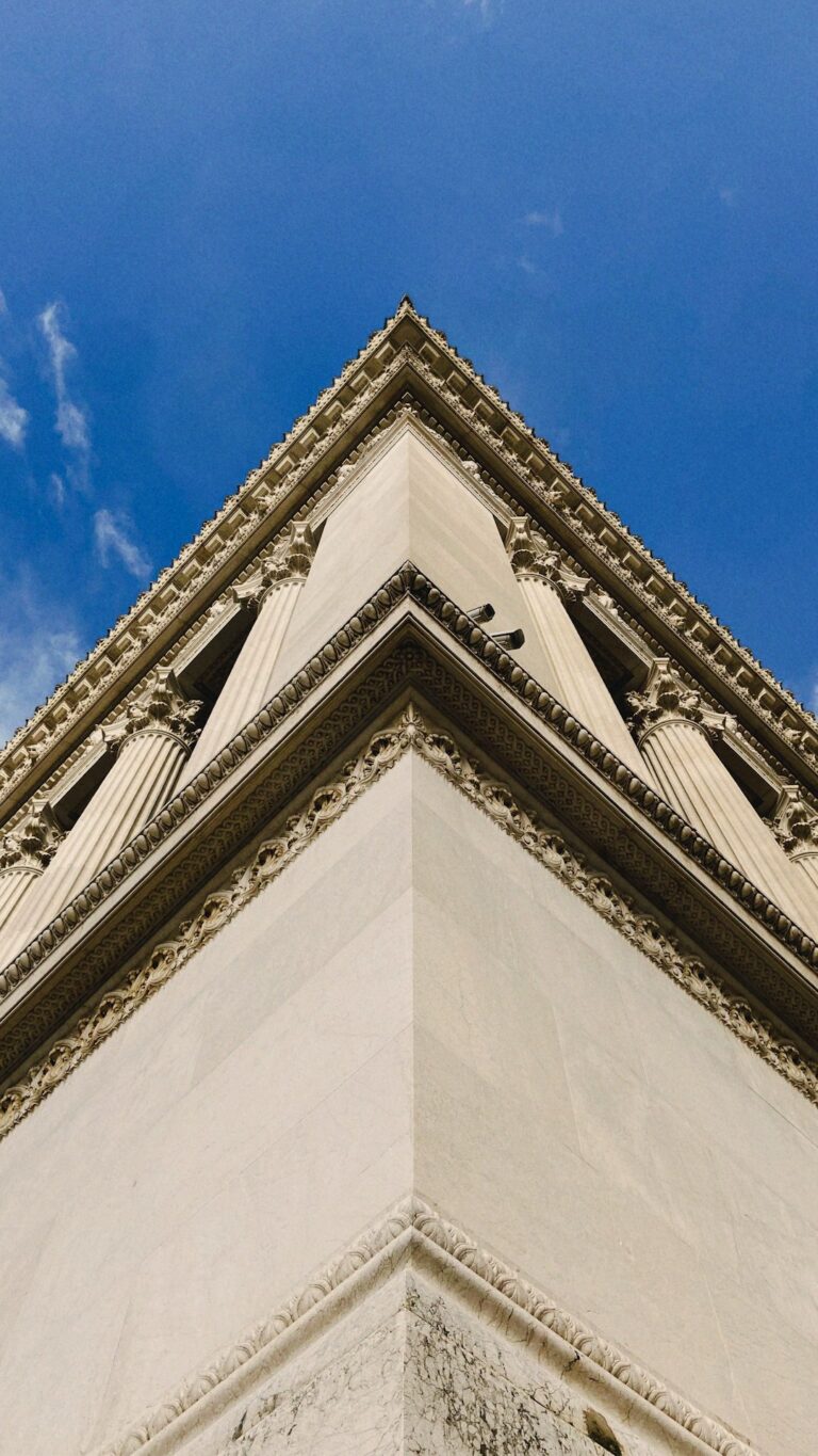 Corner | Architecture